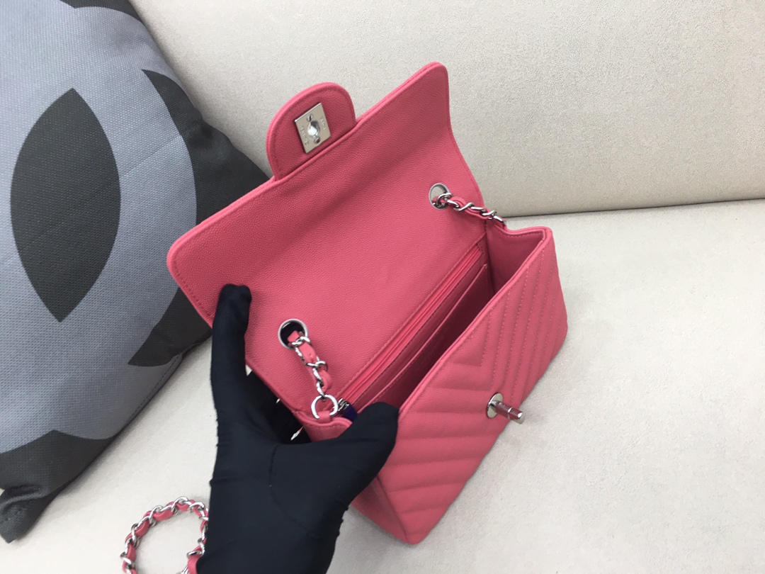 Small Classic Flap Caviar Bag A01116 Rose Red/Silver